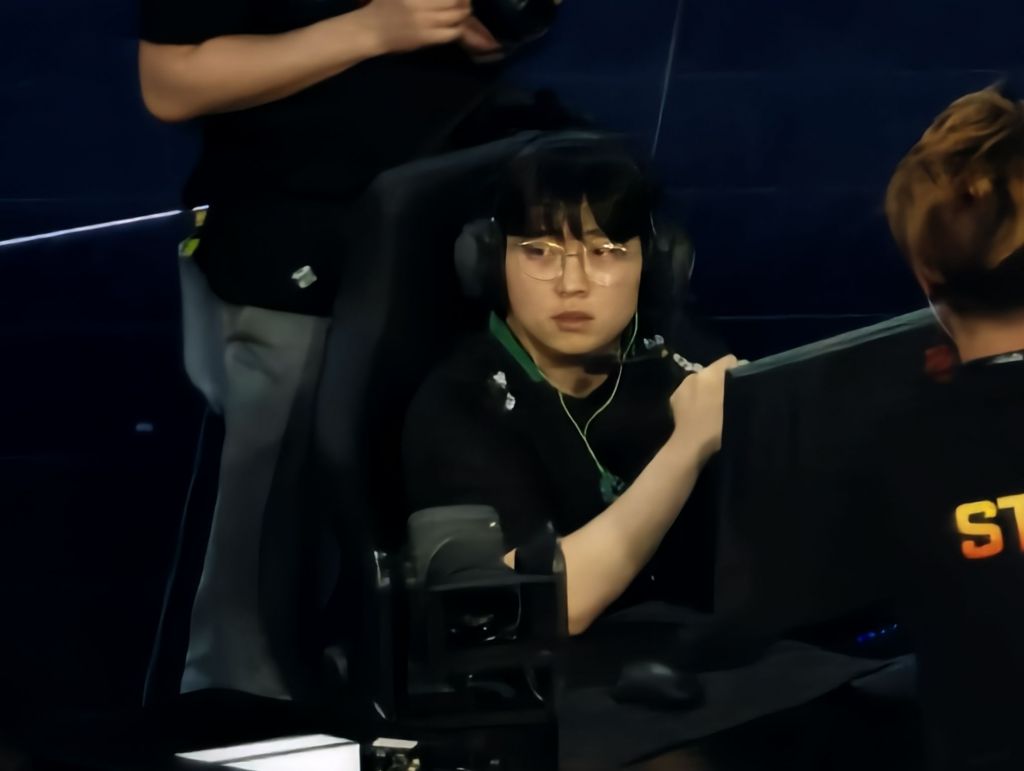 首尔王朝队重建计划启动：一次性挂牌交易5名守望先锋选手-雷火竞技